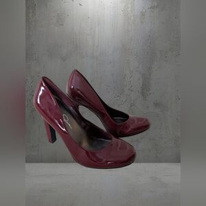 Jessica Simpson Wine Patent Round-Toe Pumps